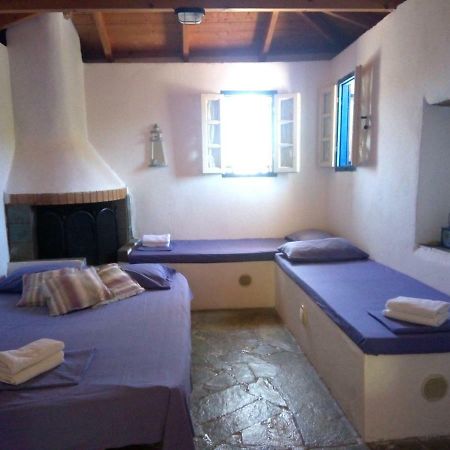 Villa Cerigo Hilltop House à Agia Anastasia Extérieur photo