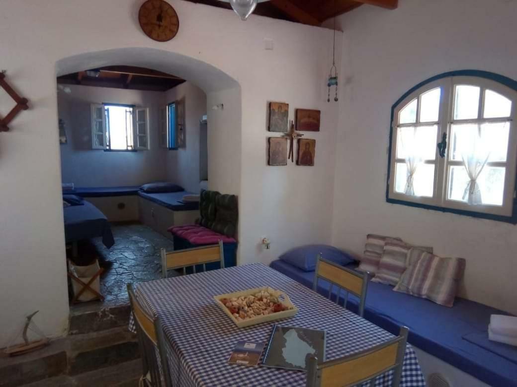 Villa Cerigo Hilltop House à Agia Anastasia Extérieur photo