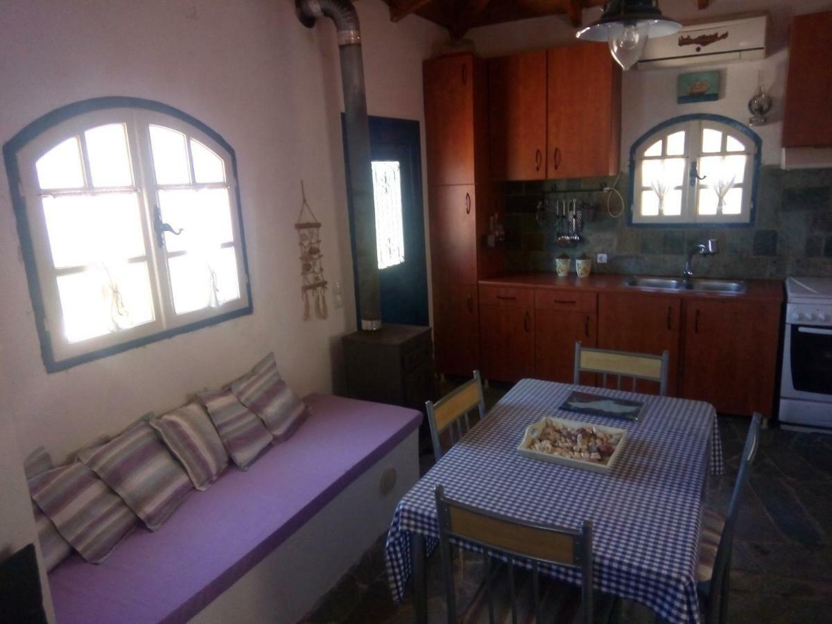 Villa Cerigo Hilltop House à Agia Anastasia Extérieur photo